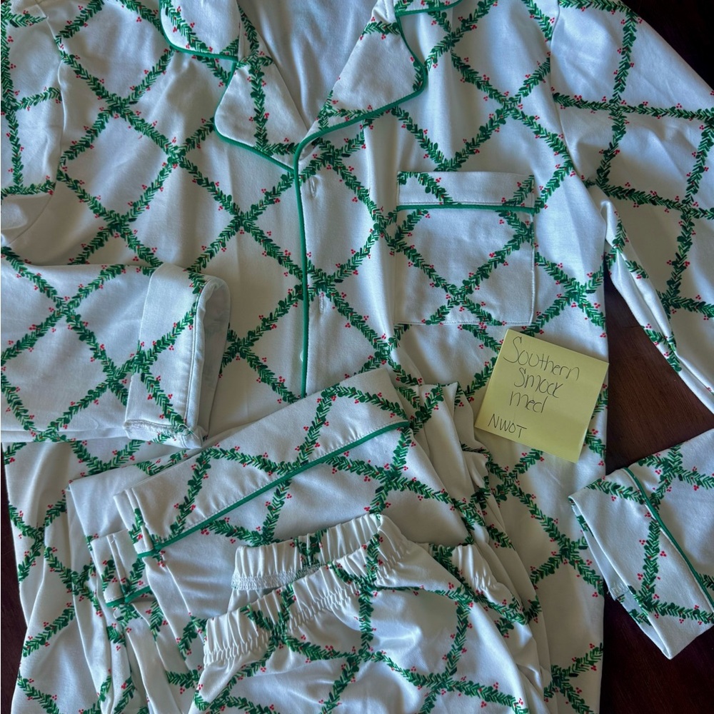 SweetHoney Green and White Pajama Set